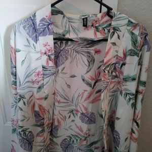Floral kimono
